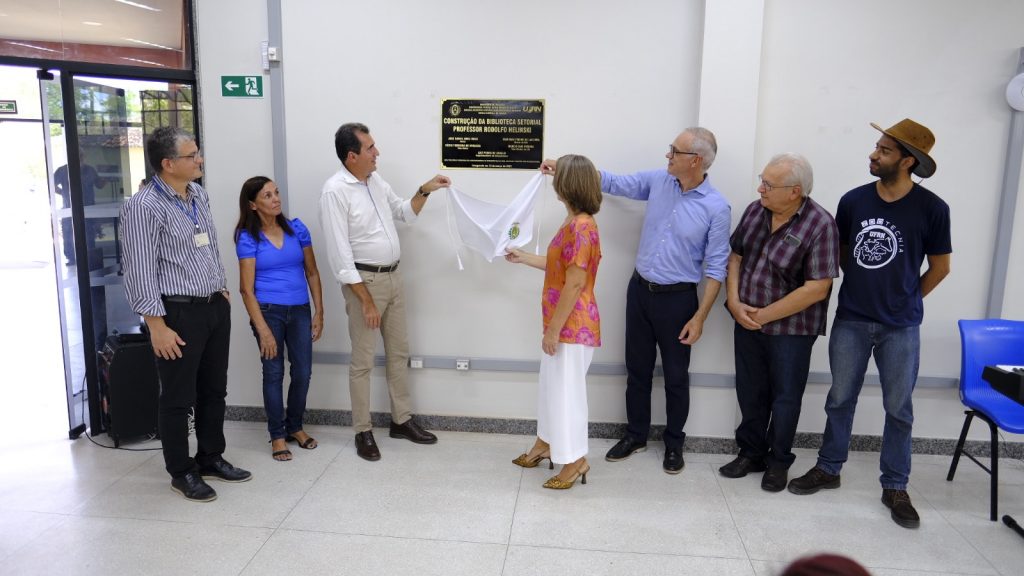 Biblioteca Setorial da Pós-Graduação em Educação Ambiental Sala